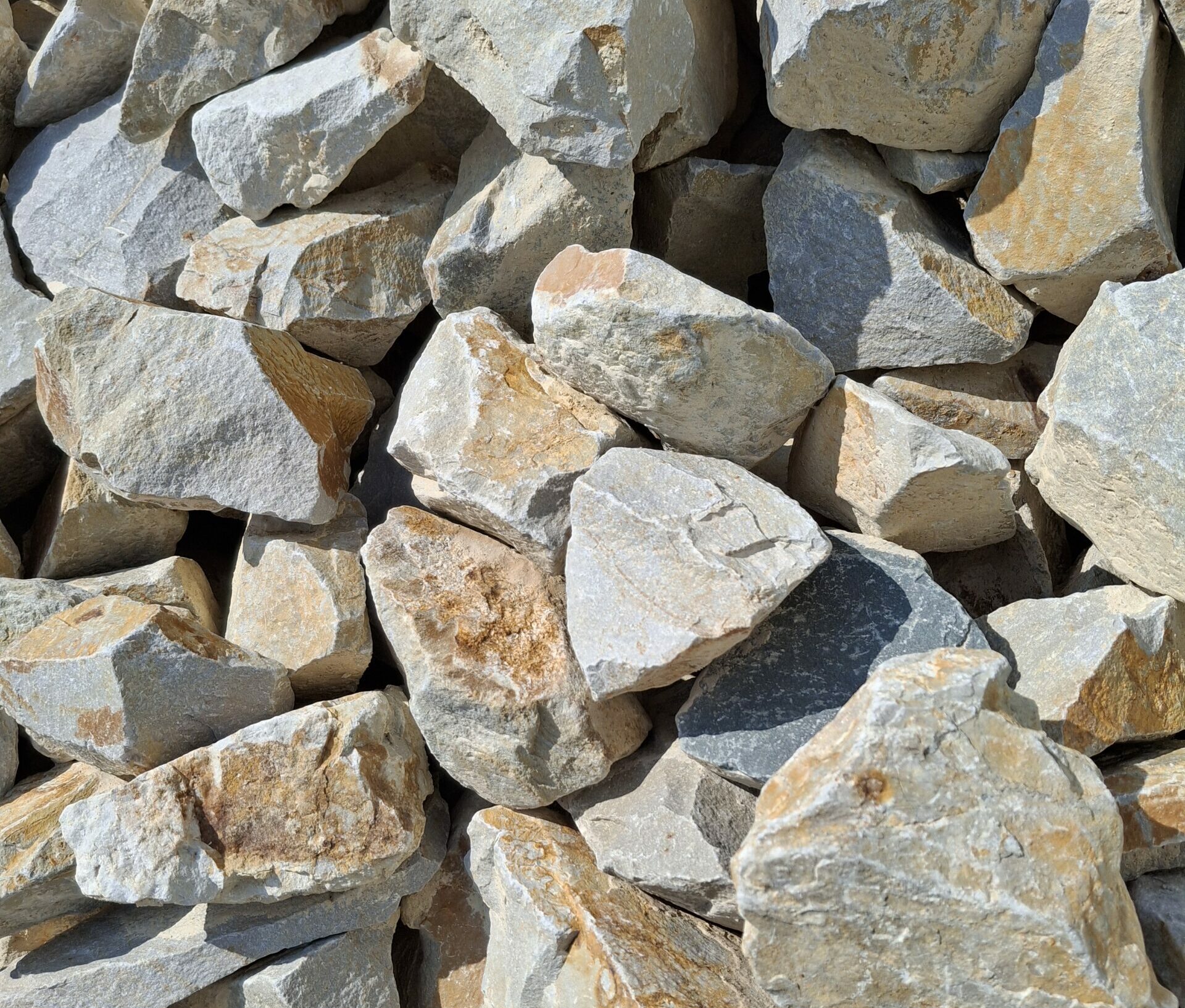 PIERRE A GABION GRIS 80/110